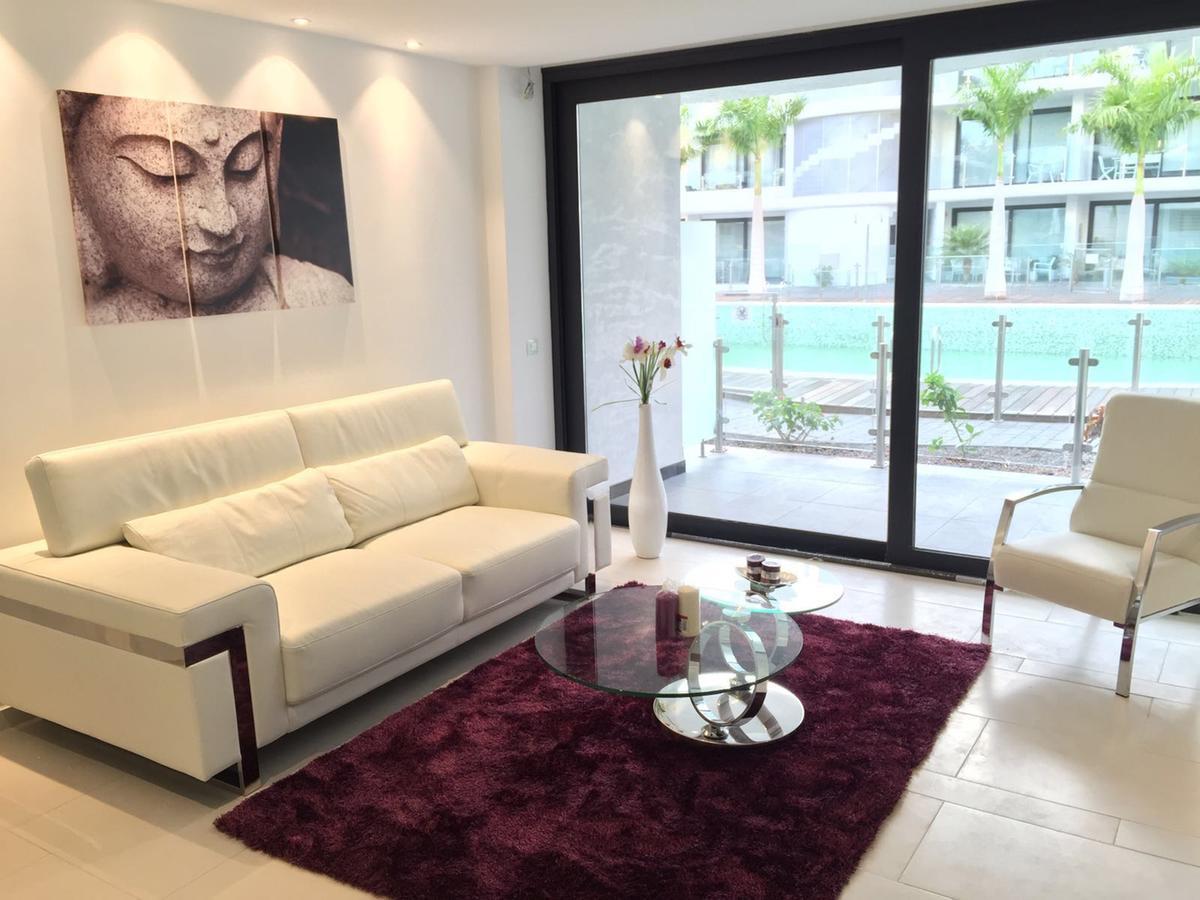 Las Olas Appartement Arona  Buitenkant foto
